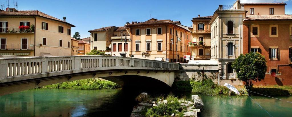 L'Angelo Pellegrino Miniappartamenti Rieti Rum bild